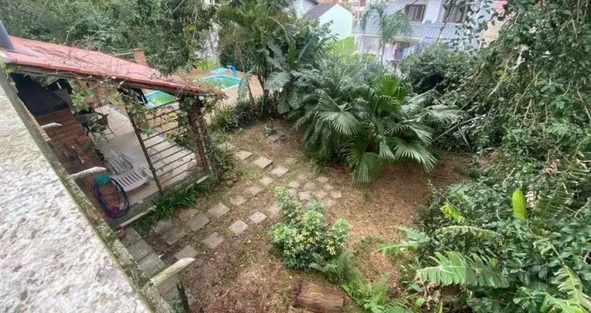 Casa em condomínio- 3 dorm. - 5 vagas - 270m² condomínio cantegril viamão