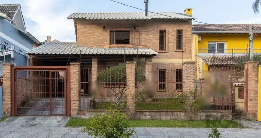 Casa para venda - 267.81m², 3 dormitórios, sendo 1 suites, 4 vagas - ipanema