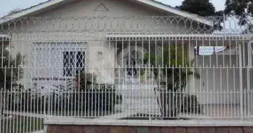 Casa para venda - 184m², 3 dormitórios, sendo 1 suites, 4 vagas - cristal