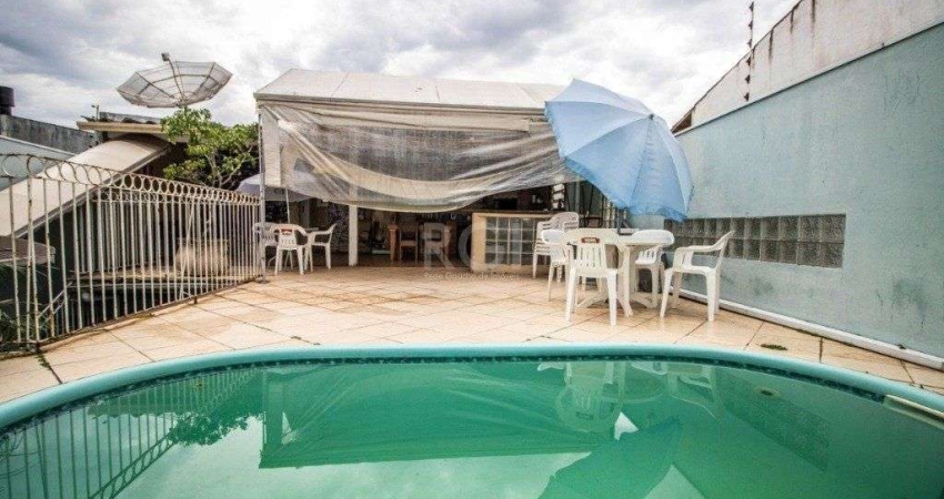 Casa para Venda - 169m², 3 dormitórios, sendo 1 suites, 4 vagas - Ipanema