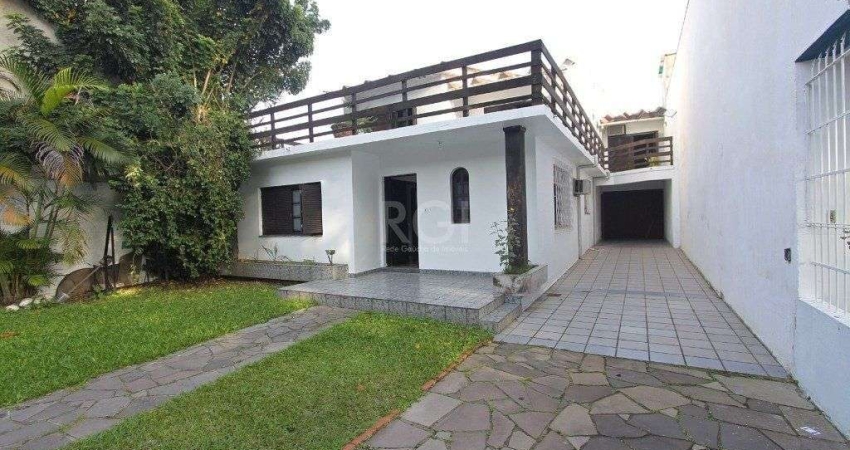 Casa para Locação/Aluguel - 240m², 4 dormitórios, 6 vagas - Nonoai