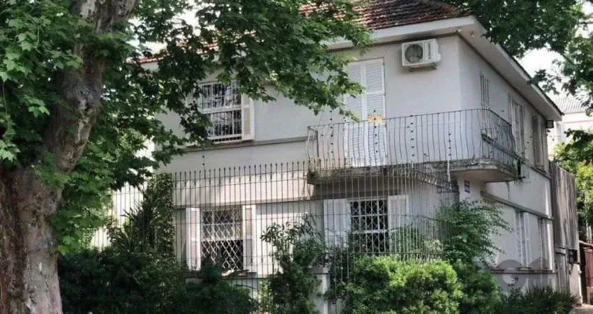 Casa com 6 quartos à venda na Avenida Viena, 349, São Geraldo, Porto Alegre