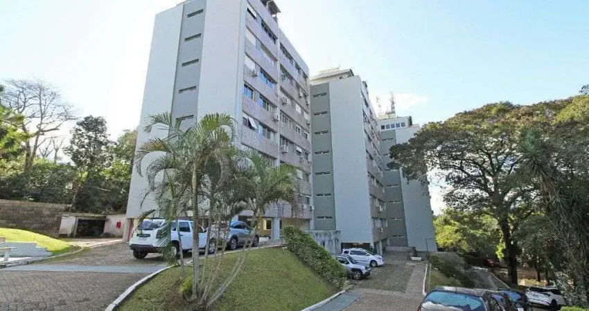 Cobertura de 03 dormitórios e 2 vagas no Bairro Teresópolis