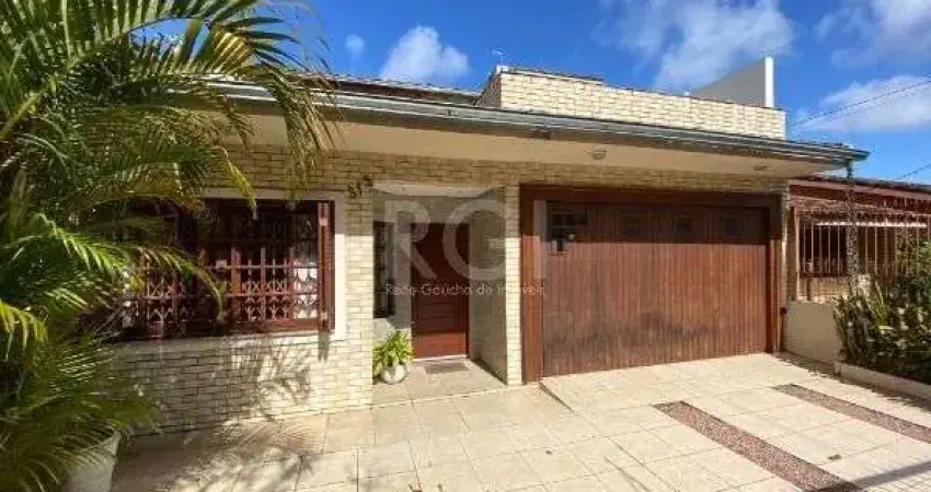 Casa para venda - 382m², 6 dormitórios, sendo 2 suites, 4 vagas - ipanema