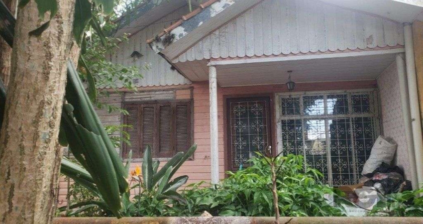 Casa com 2 quartos à venda na Rua Batista Xavier, 458, Partenon, Porto Alegre