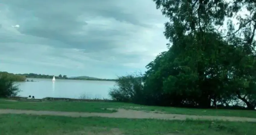 Terreno à venda na Avenida Desembargador Mello Guimarães, 135, Belém Novo, Porto Alegre