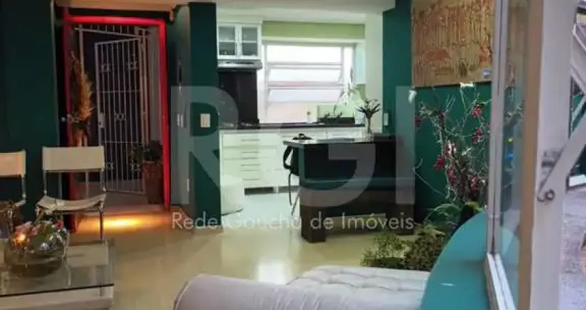Apartamento 2 quartos, suite, , sacada, 2 quartos, churrasqueira, semi mobiliado com garagem!
