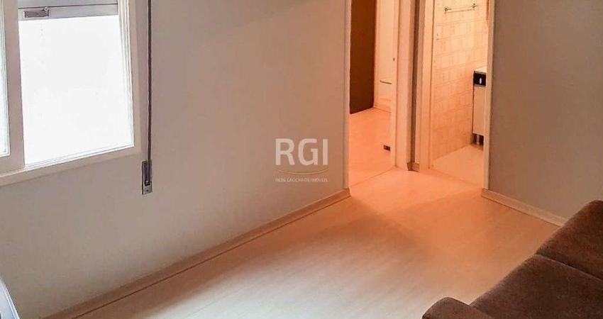 Apartamento para Venda - 42m², 1 dormitório, 1 vaga - Cidade Baixa