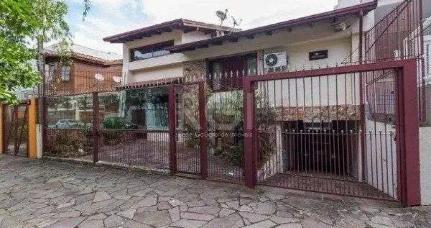 Casa com 4 quartos à venda na Rua Professor Ulisses Cabral, 64, Chácara das Pedras, Porto Alegre