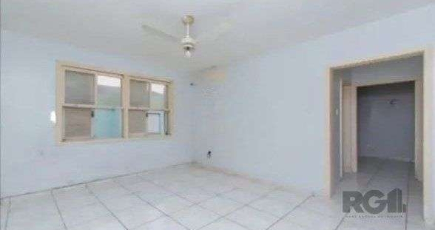 Apartamento de 2 dormitórios com vaga coberta