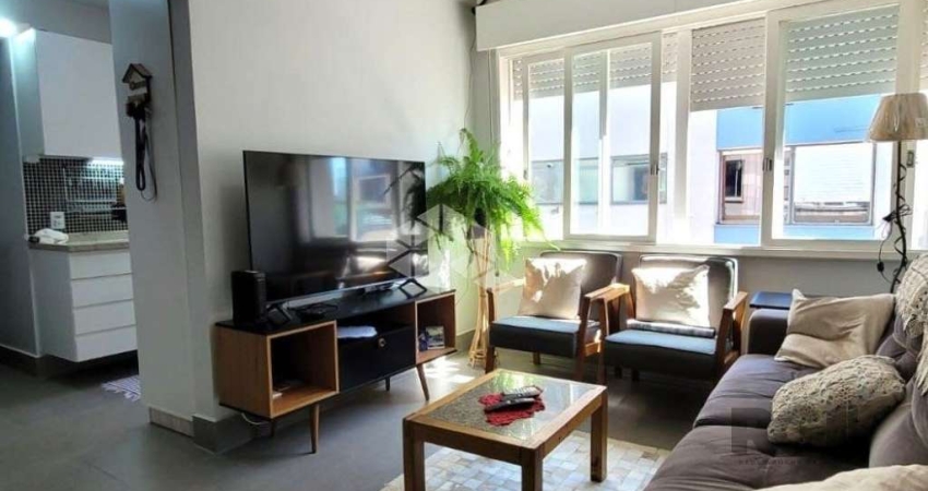 Apartamento 2 dormitórios, sendo 1 suíte, 72 m² de área privativa e 2 vaga(s) de garagem. Localizado na Rua/Av. Bagé, no bairro Petrópolis em Porto Alegre.