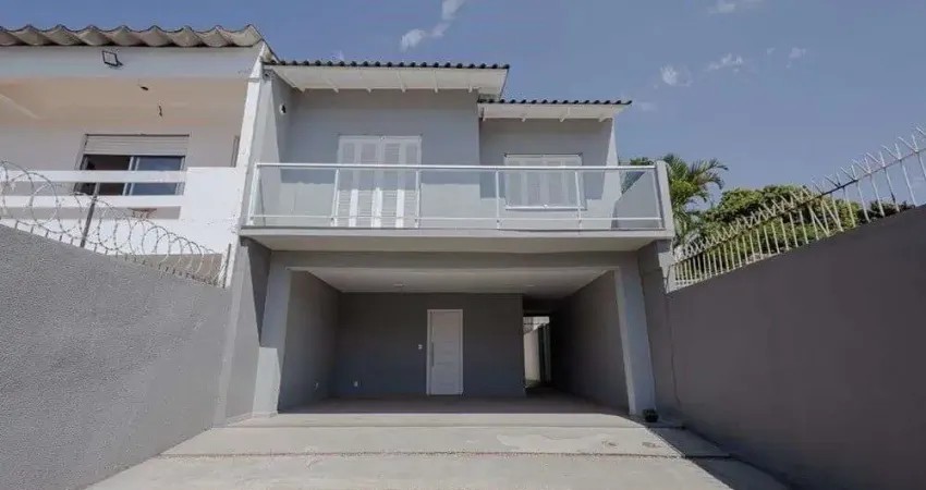 Casa 3 dormitórios no bairro Teresópolis em Porto Alegre para Alugar