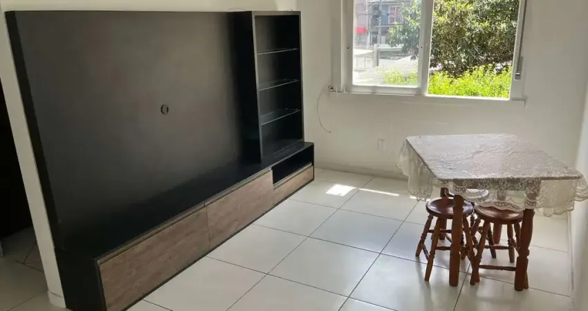 Apartamento com 01 quarto e 01 vaga escriturada no bairro jardim do salso