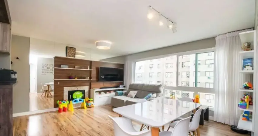 Belíssimo partamento mobiliado de 3 dormitórios com suíte e 2 vagas de garagem cobertas, no bairro passo da areia, em porto alegre.