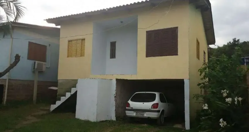Casa com 2 quartos à venda na Rua Omar Pereira, 247, Hípica, Porto Alegre