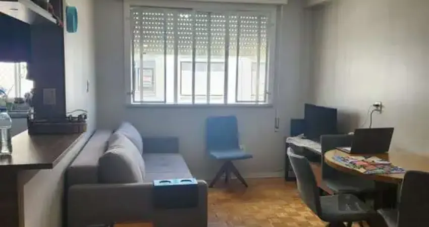 Apartamento de 1 quarto e uma vaga de garagem no bairro floresta em porto alegre