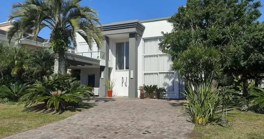 Casa no condomínio bosques de atlântida a venda ou locação por temporada.