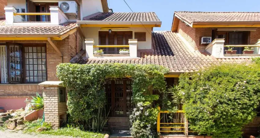 Casa em condomínio, 2 dormitórios, 1 vaga escriturada - bairro cavalhada