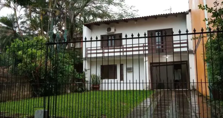 Casa com 5 quartos à venda na Rua Doutor Mário Totta, 1553, Tristeza, Porto Alegre