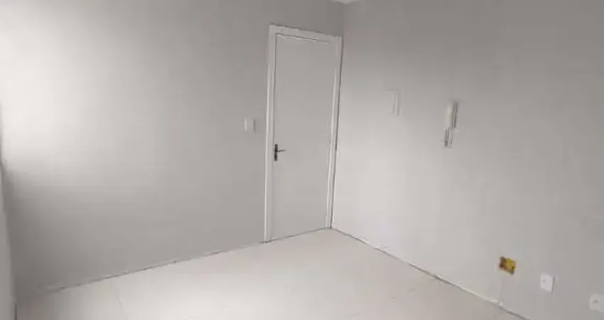 Apartamento com 2 quartos à venda na Rua Capitão Pedroso, 560, Restinga, Porto Alegre