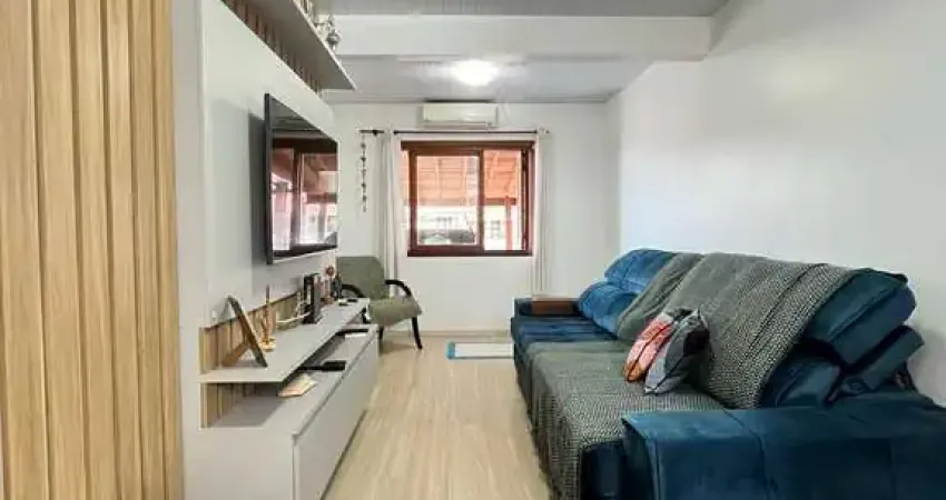 Casa com 3 quartos à venda na Rua José Celestino da Silva, 215, Hípica, Porto Alegre