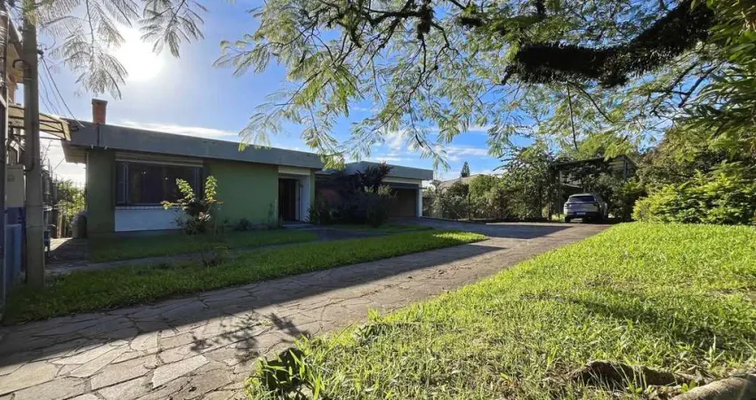 Casa com 4 quartos à venda na Rua Domício da Gama, 4, Glória, Porto Alegre