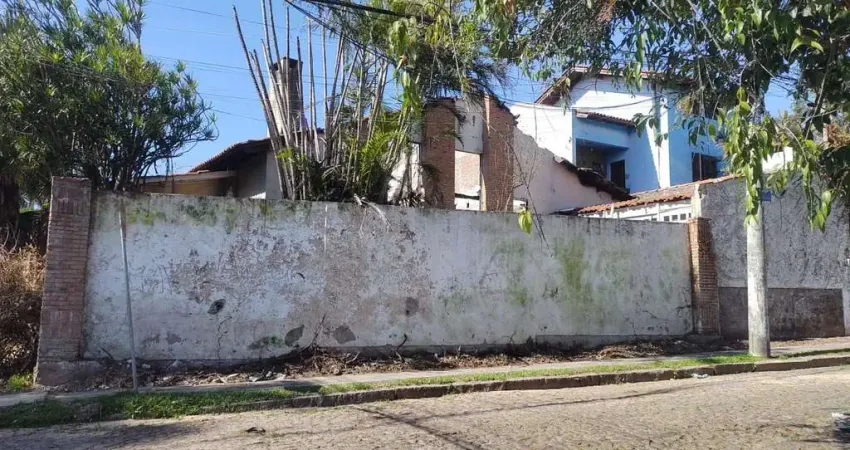 Terreno à venda na Rua Jacipuia, 403, Guarujá, Porto Alegre