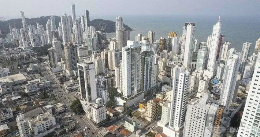 Apartamento com 3 quartos à venda na Rua 1201, 432, Centro, Balneário Camboriú