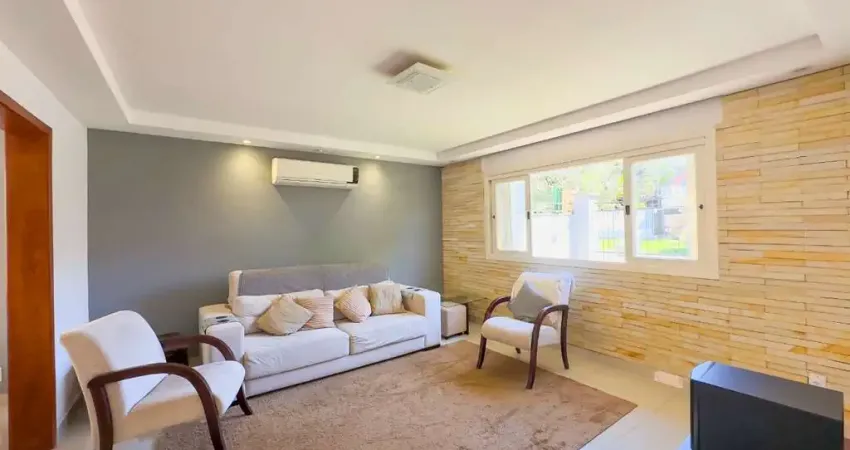 Casa com 3 quartos à venda na Rua Armando Czamanski, 135, Aberta dos Morros, Porto Alegre