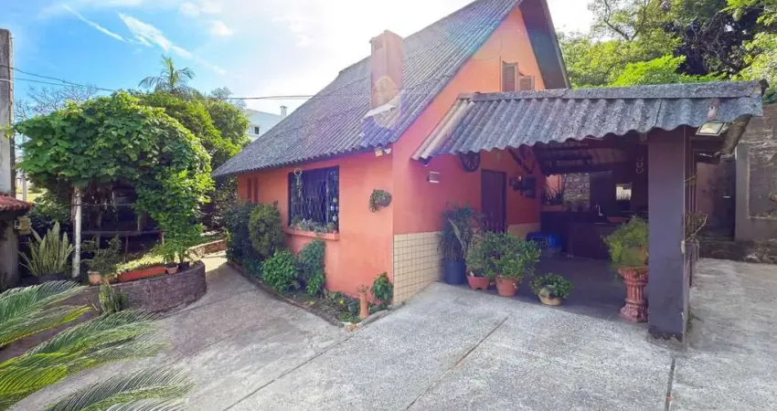 Casa com 2 quartos à venda na Travessa Luiz Tamanini, 182, Teresópolis, Porto Alegre