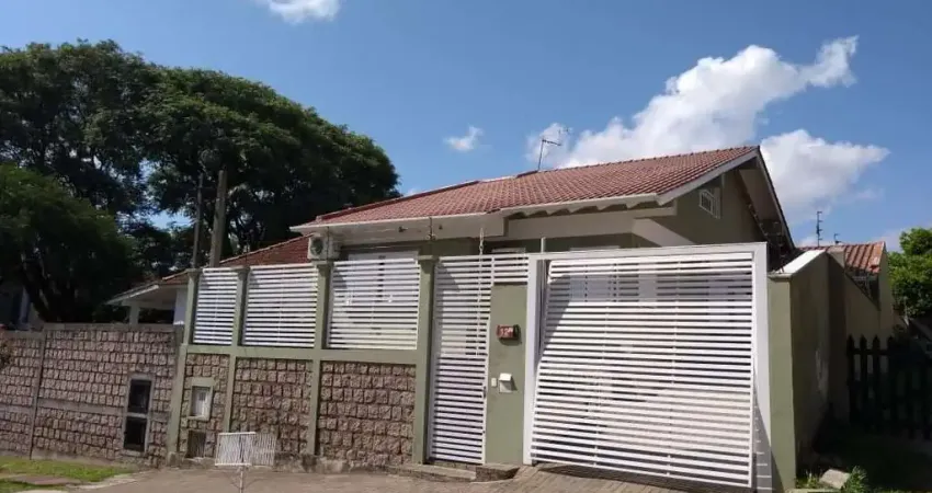 Casa com 4 quartos à venda na Rua Doutor Gabriel A Fortuna, 120, Centro, Guaíba