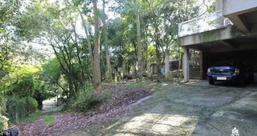 Casa para venda - 1700m², 3 dormitórios, sendo 1 suites, 2 vagas - vila nova