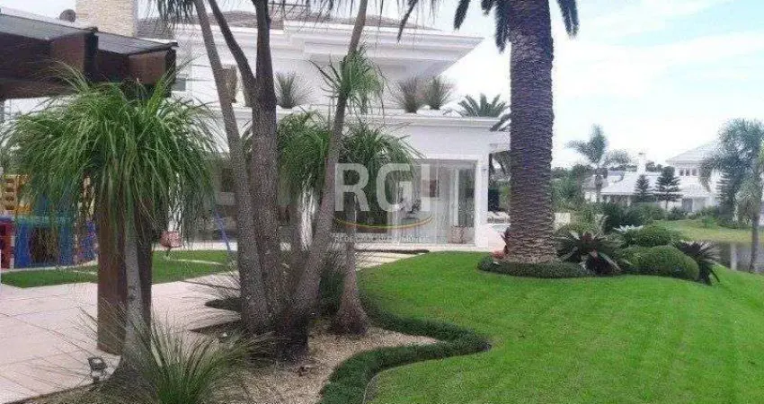 Casa para venda - 728.71m², 6 dormitórios, sendo 6 suites, 3 vagas - atlântida