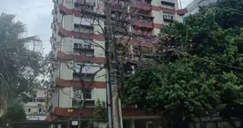 Ótimo apartamento 3 dormitórios, suíte, vaga escriturada, elevador, vista perene, em localização privilegiada no bairro.