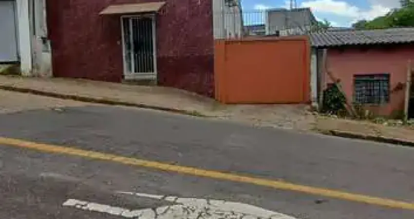 Casa com 2 quartos à venda na Rua Dona Malvina, 1056, Santa Tereza, Porto Alegre