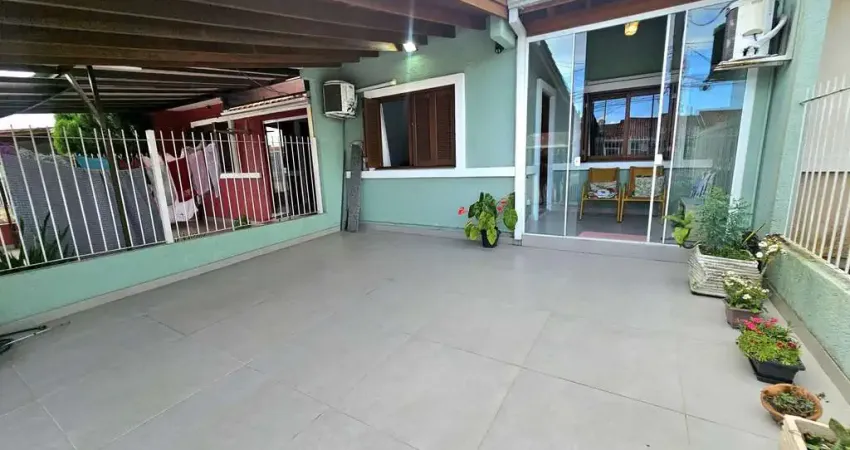 Casa 3 dormitórios 2 banheiros quiosque com churrasqueira cozinha gourmet moveis sob medida e garagem coberta na zona sul de porto alegre !