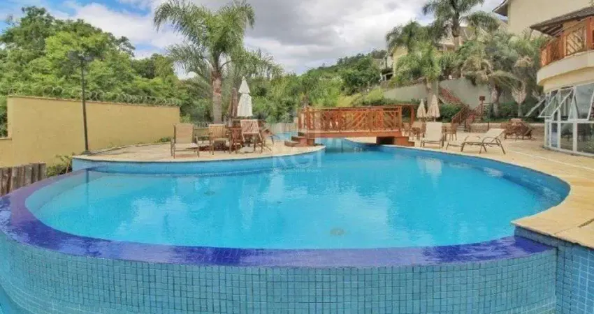 Casa em condomínio com 03 quartos, 01 suíte e 02 vagas cobertas - teresópolis