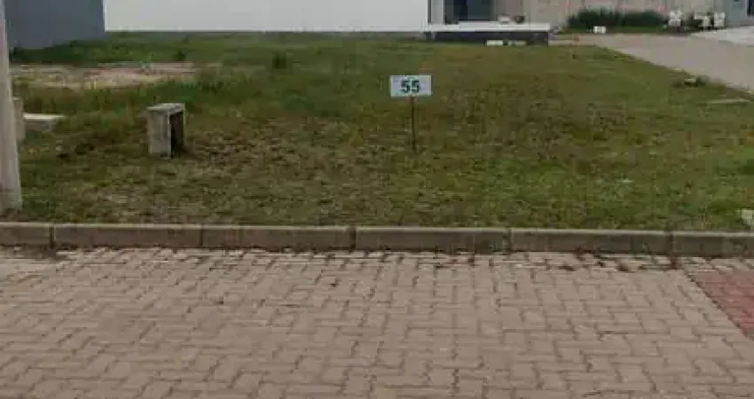 Terreno à venda na Avenida Juca Batista, 5505, Hípica, Porto Alegre