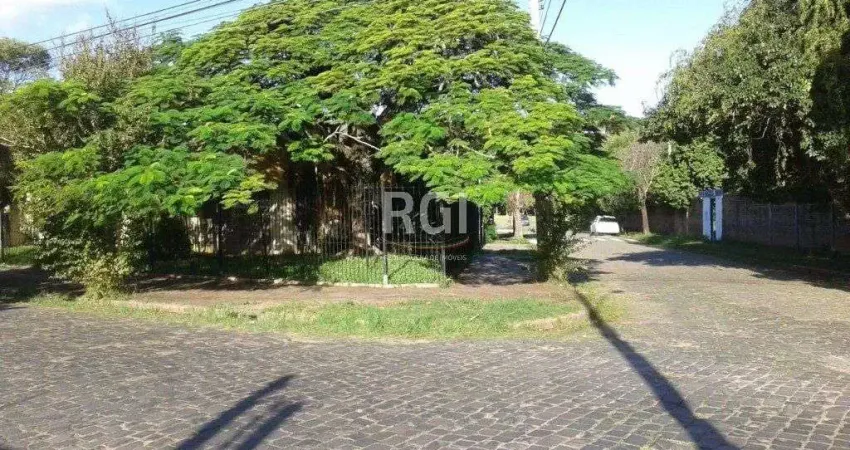 Casa com 4 quartos à venda na Rua Gregório da Fonseca, 400, Nonoai, Porto Alegre