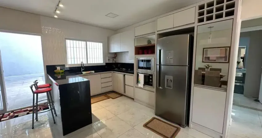 Casa 3 dormitórios no bairro nonoai em porto alegre para alugar