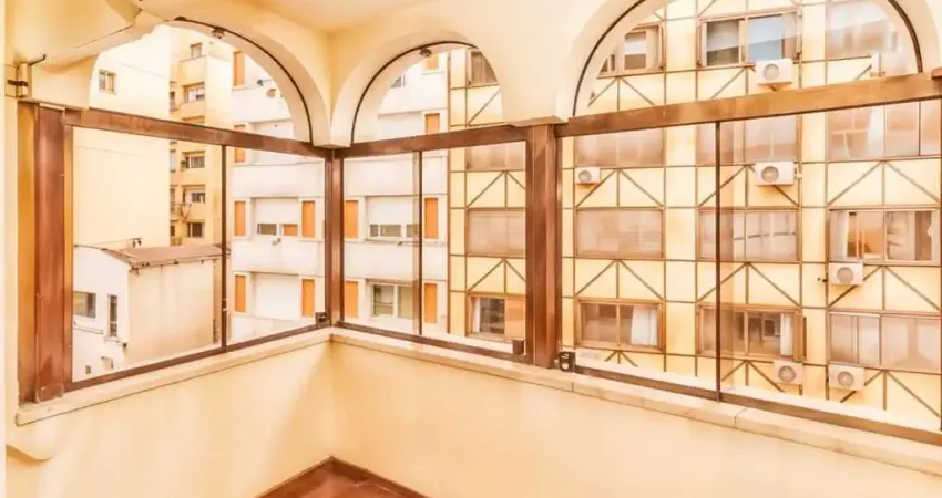Apartamento com 3 quartos à venda na Rua Sarmento Leite, 950, Cidade Baixa, Porto Alegre