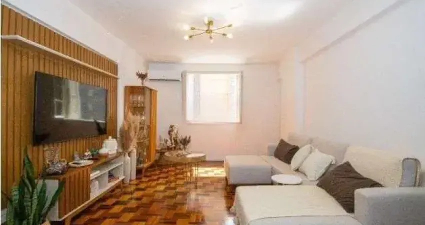 Apartamento com 3 dormitorios e suíte no centro de porto alegre-rs.