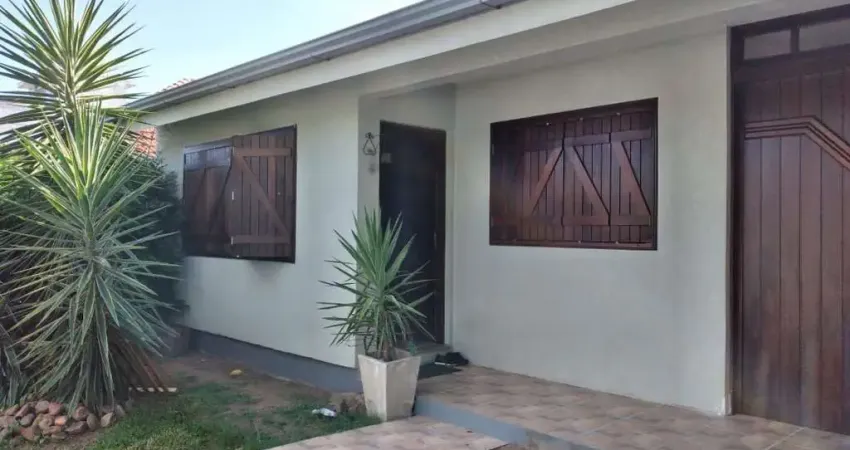 Casa com 2 quartos à venda na Rua Ibirubá, 200, Cavalhada, Porto Alegre