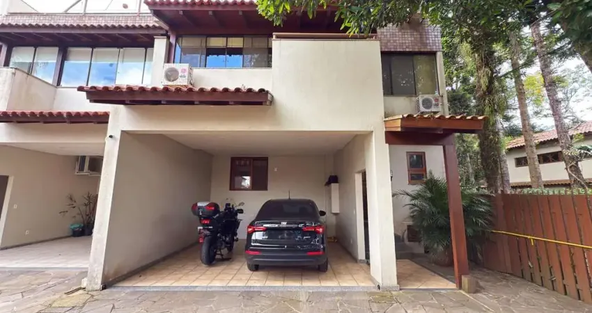 Linda residência com 3 dormitórios sendo 1 suíte no jardim isabel.