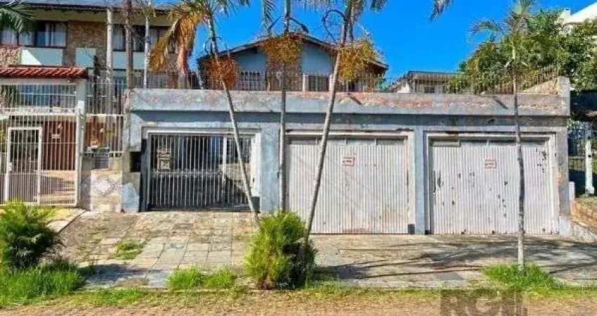 Casa em porto alegre, no bairro tristeza, com 4 dormitório(s), à venda.