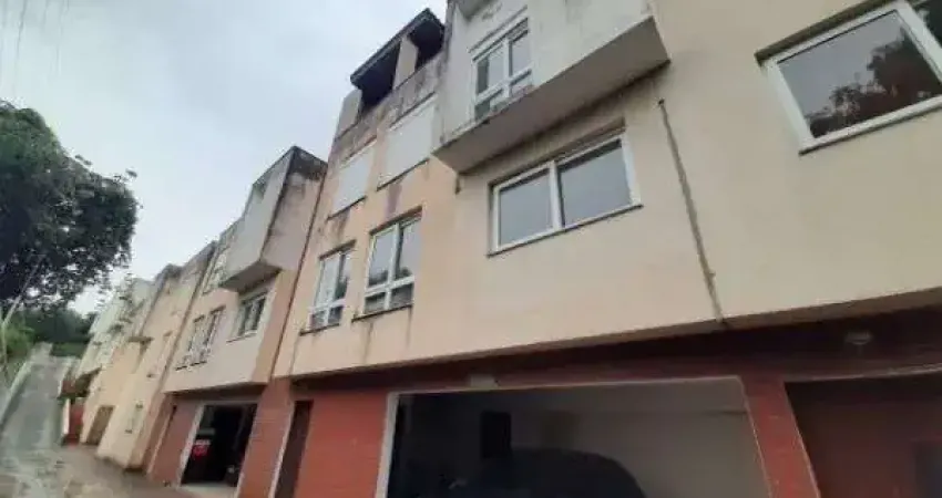 Casa condominio em porto alegre, no bairro ipanema, com 3 dormitório(s), e 3 ban