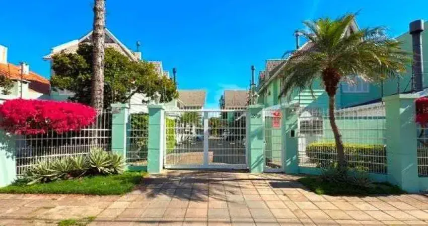 Casa em condomínio fechado com 4 quartos à venda na Rua Jacipuia, 275, Guarujá, Porto Alegre