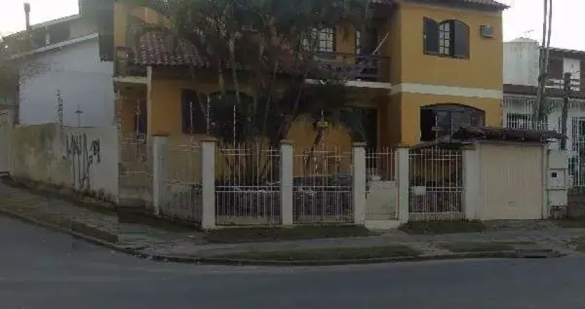 Casa para venda - 306.3m², 3 dormitórios, sendo 1 suites, 2 vagas - urubatã