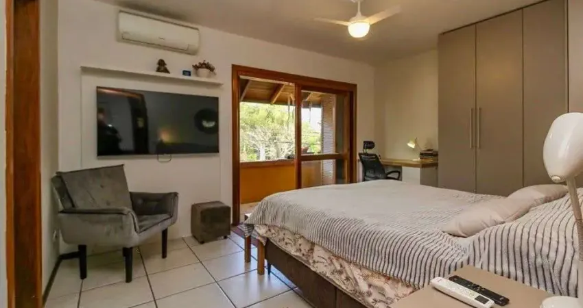 Casa com 3 quartos 2 vagas cobertas, 155 m² bairro espírito santo guarujá