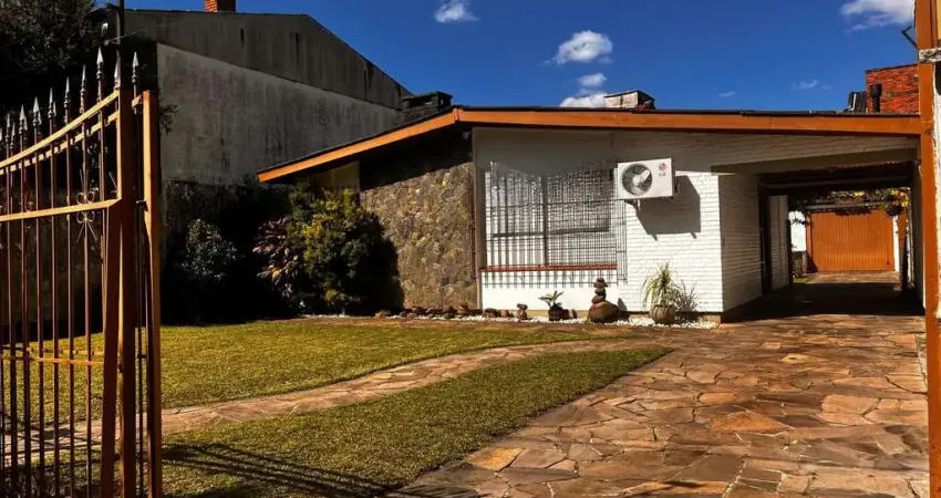 Casa térrea, com 2 dormitórios, 3 vagas, no bairro ipanema, porto alegre, rs